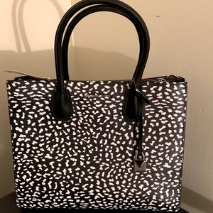 Women’s Handbag
